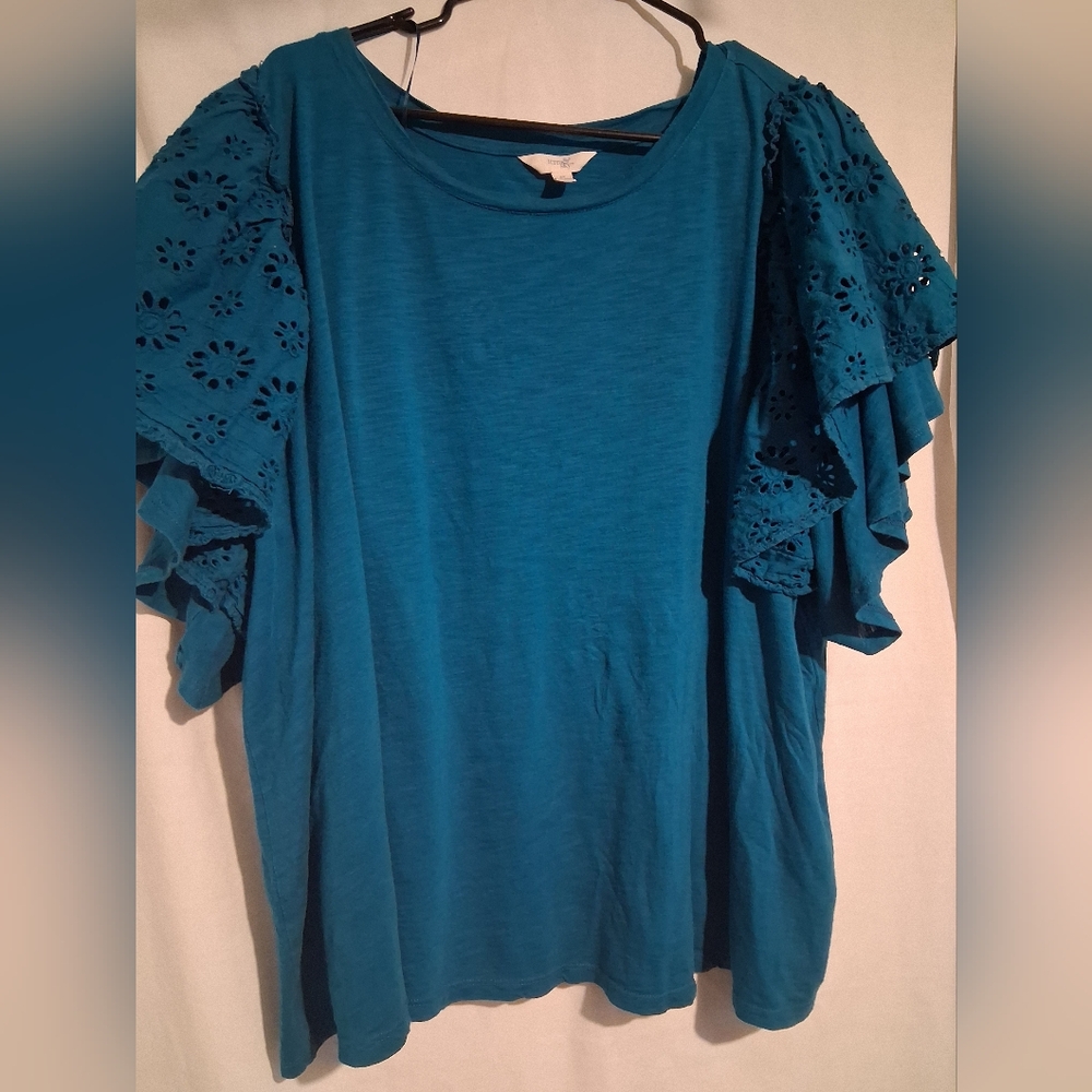 Terra & Sky Teal Ruffle Eyelet Sleeve Tee